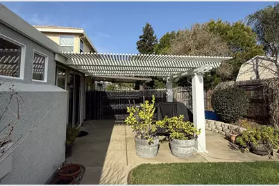 9785 Dartmoor Way, Elk Grove, CA 95757 - Photo 19