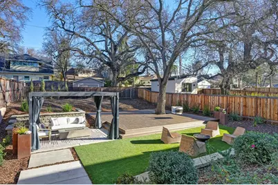 2327 5th Avenue, Sacramento, CA 95818 - Photo 43