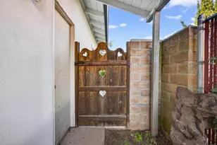 2419 El Burlon Cir, Rancho Cordova, CA 95670 - Photo 45