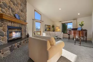 19909 E Comstock Rd, Linden, CA 95236 - Photo 5