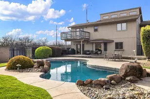 19909 E Comstock Rd, Linden, CA 95236 - Photo 37