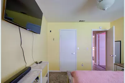 559 S Del Puerto Avenue, Patterson, CA 95363 - Photo 29