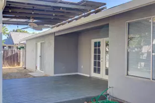 559 S Del Puerto Ave, Patterson, CA 95363 - Photo 35