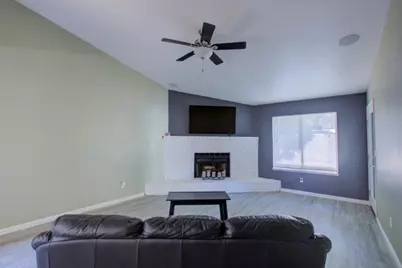 559 S Del Puerto Avenue, Patterson, CA 95363 - Photo 19