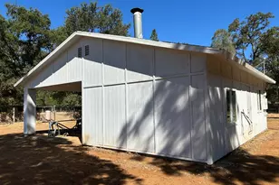 9153 Manzanita Ln, Oregon House, CA 95962 - Photo 15