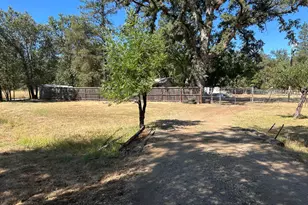 9153 Manzanita Ln, Oregon House, CA 95962 - Photo 9