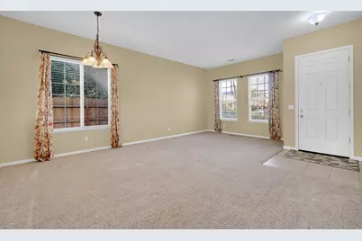 640 Corby Court, Yuba City, CA 95991 - Photo 9