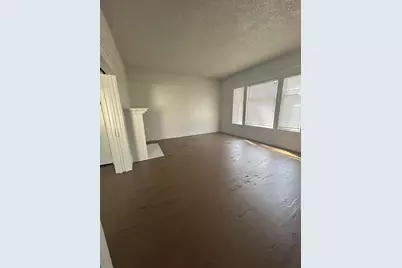 227 W Flora Street, Stockton, CA 95203 - Photo 5