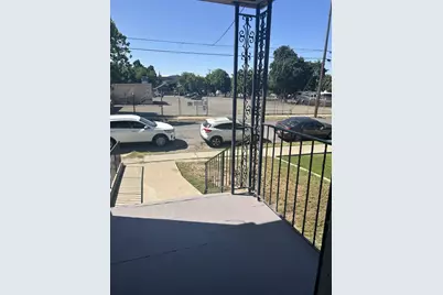 227 W Flora Street, Stockton, CA 95203 - Photo 3