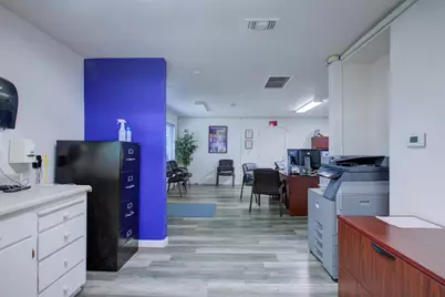 11 W Mathews Road, French Camp, CA 95231 - Photo 9