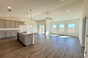 1200 E Orange St, Avenal, CA 93204 - Photo 5