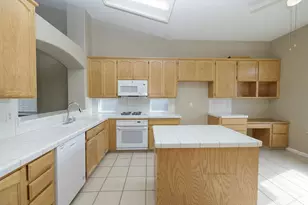 2508 Yosemite Ave, Escalon, CA 95320 - Photo 13