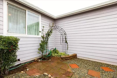 Via Grande, Olivehurst, CA 95961 - Photo 9