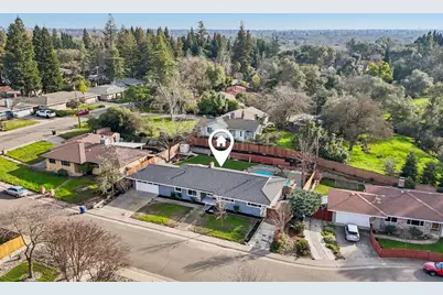 7204 Lynnbrook Court, Carmichael, CA 95608 - Photo 3