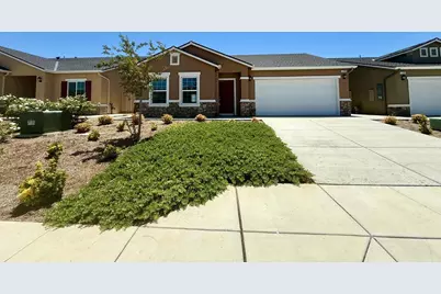 1204 E Orange Street, Avenal, CA 93204 - Photo 1
