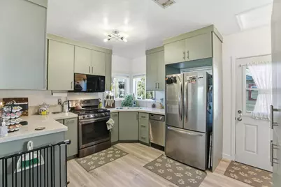 4408 11th Avenue, Sacramento, CA 95820 - Photo 7