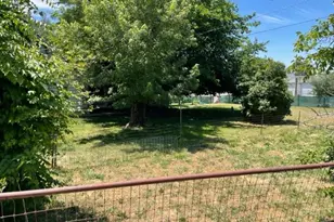 720 Pleasant Valley Rd, Diamond Springs, CA 95619 - Photo 9