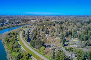 1428 Commons Dr, Sacramento, CA 95825 - Photo 39