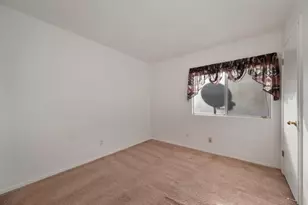 8724 Redwood Grove Way, Elk Grove, CA 95624 - Photo 19