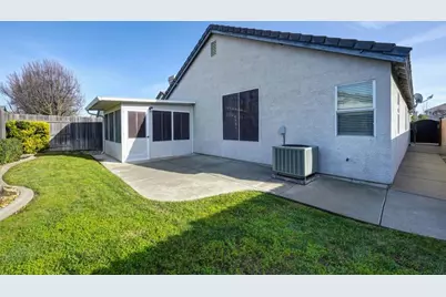 8724 Redwood Grove Way, Elk Grove, CA 95624 - Photo 33