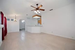 8724 Redwood Grove Way, Elk Grove, CA 95624 - Photo 3