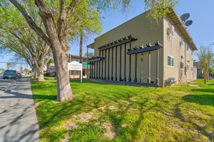 133 W I St, Los Banos, CA 93635 - Photo 9