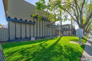 233 W I St, Los Banos, CA 93635 - Photo 3