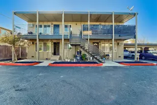 233 W I St, Los Banos, CA 93635 - Photo 7