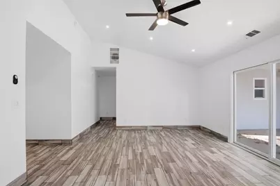 2304 Gladwyne Court, Modesto, CA 95358 - Photo 5