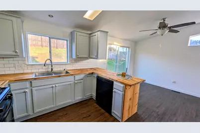 343 Deer Field Circle #18, Copperopolis, CA 95228 - Photo 5