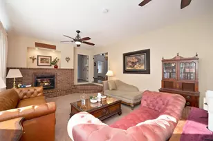 2620 Kadema Dr, Sacramento, CA 95864 - Photo 9