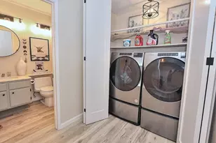 104 Dunbarton Cir, Sacramento, CA 95825 - Photo 41