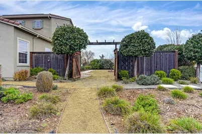 3558 Dorena Place, West Sacramento, CA 95691 - Photo 3