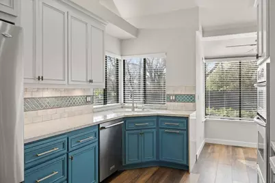 8934 Oro Way, Orangevale, CA 95662 - Photo 23