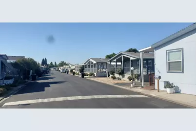 Jackson Avenue #136, Escalon, CA 95320 - Photo 3
