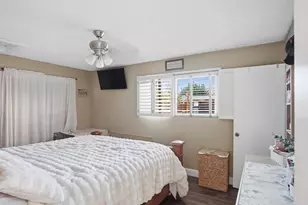 1087 E A St, Oakdale, CA 95361 - Photo 17