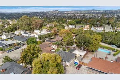 23868 Fairlands Road, Hayward, CA 94541 - Photo 35