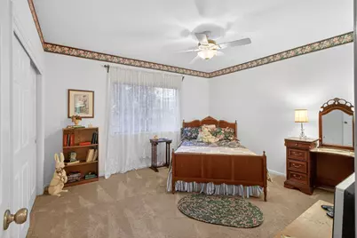 9818 Mira Del Rio Drive, Sacramento, CA 95827 - Photo 19