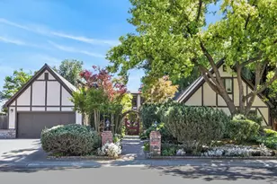 9818 Mira Del Rio Dr, Sacramento, CA 95827 - Photo 11