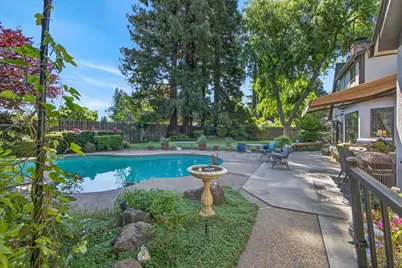 9818 Mira Del Rio Drive, Sacramento, CA 95827 - Photo 3