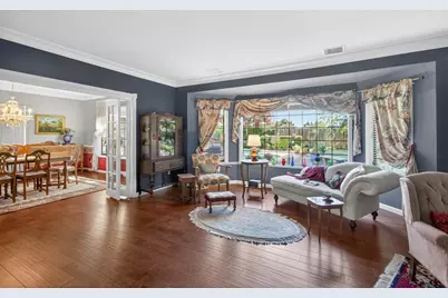 9818 Mira Del Rio Drive, Sacramento, CA 95827 - Photo 7