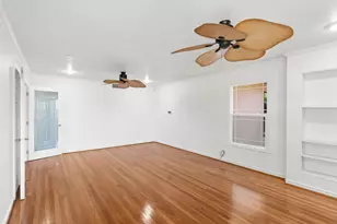 1006 W Benjamin Holt Dr, Stockton, CA 95207 - Photo 9