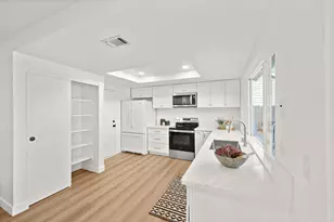 8590 Willow Grove Way, Sacramento, CA 95828 - Photo 21