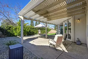 12129 Gold Bluff Ln, Gold River, CA 95670 - Photo 43