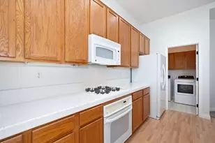 12129 Gold Bluff Ln, Gold River, CA 95670 - Photo 21