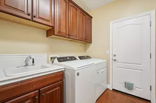 1408 Grovewood Ln, Roseville, CA 95747 - Photo 23