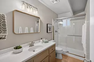 5417 Home Ct, Carmichael, CA 95608 - Photo 11