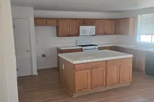 2131 Watercourse, Stockton, CA 95206 - Photo 9