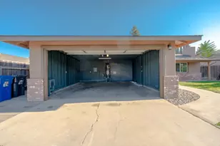 1070 5th St, Turlock, CA 95380 - Photo 19