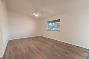 1070 5th St, Turlock, CA 95380 - Photo 5